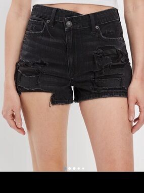 AMERICAN EAGLE | black denim mom shorts - size 29